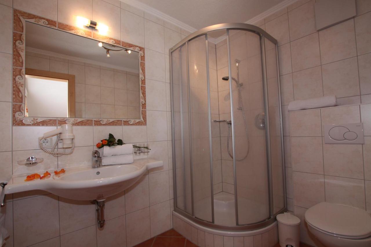 Lechlihof Otel Ischgl Oda fotoğraf